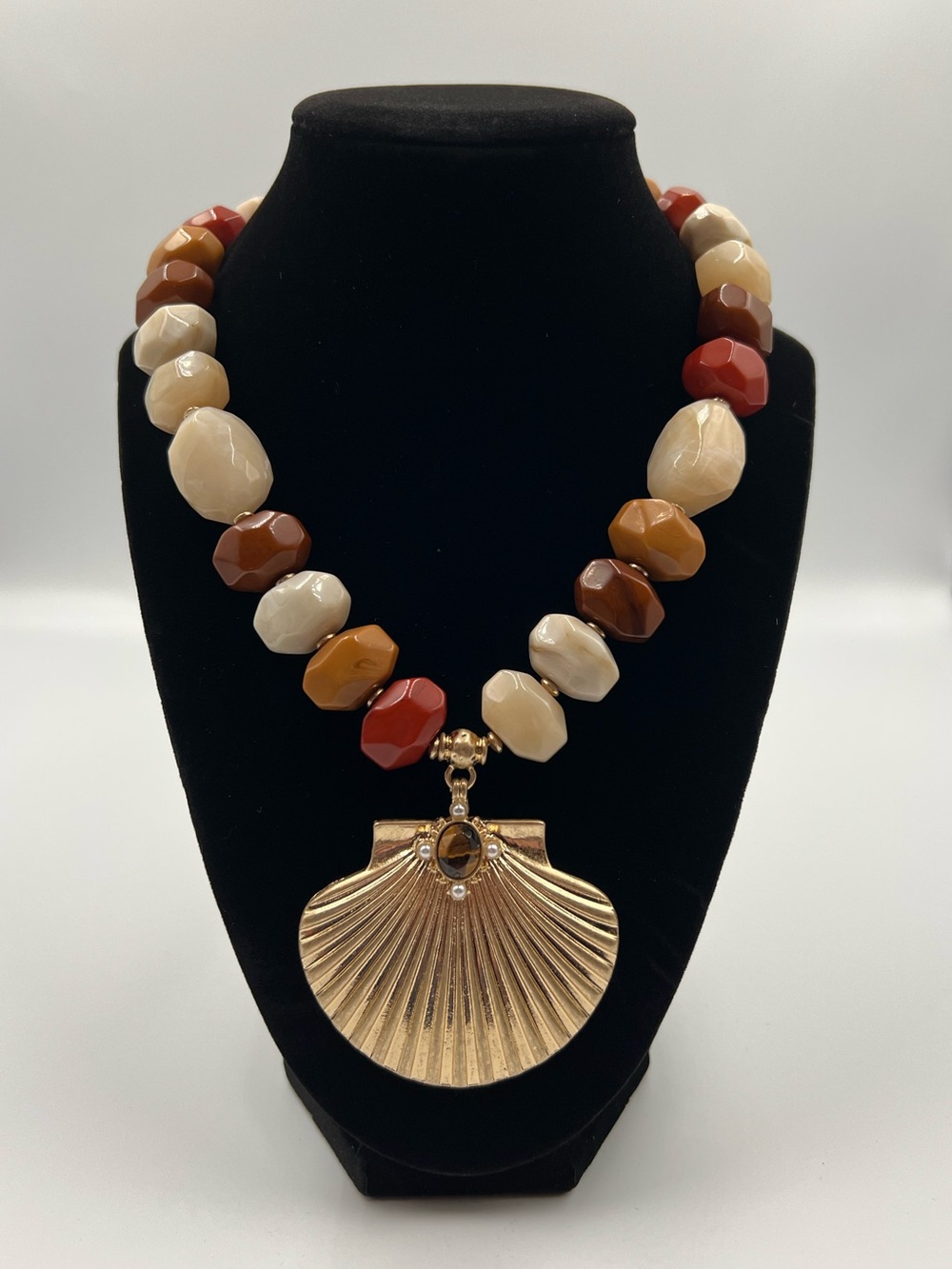 Piper K Gold Shell Pendant Earth Tone Chunky Beaded Necklace NWT